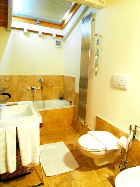 Guest House Il Borgo Di Sempronio Semproniano Room photo